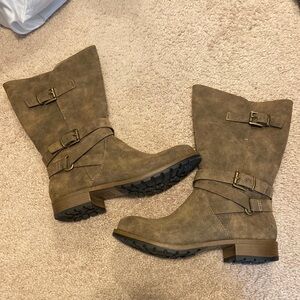 Woman’s boots